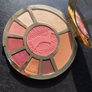 Tarte eyeshadow palette